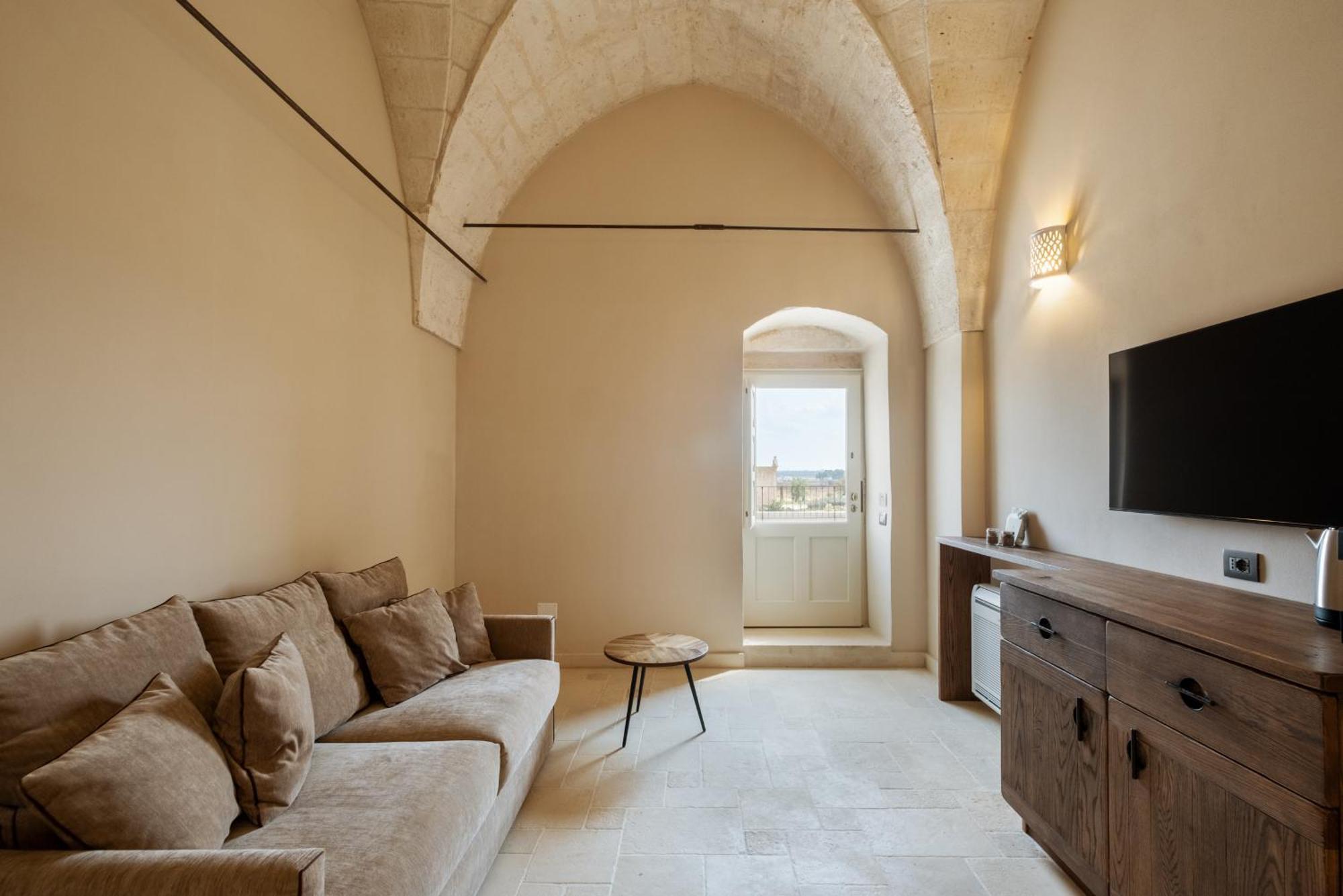 Masseria Donna Menga - The Leading Hotels Of The World Torre Lapillo Exterior foto