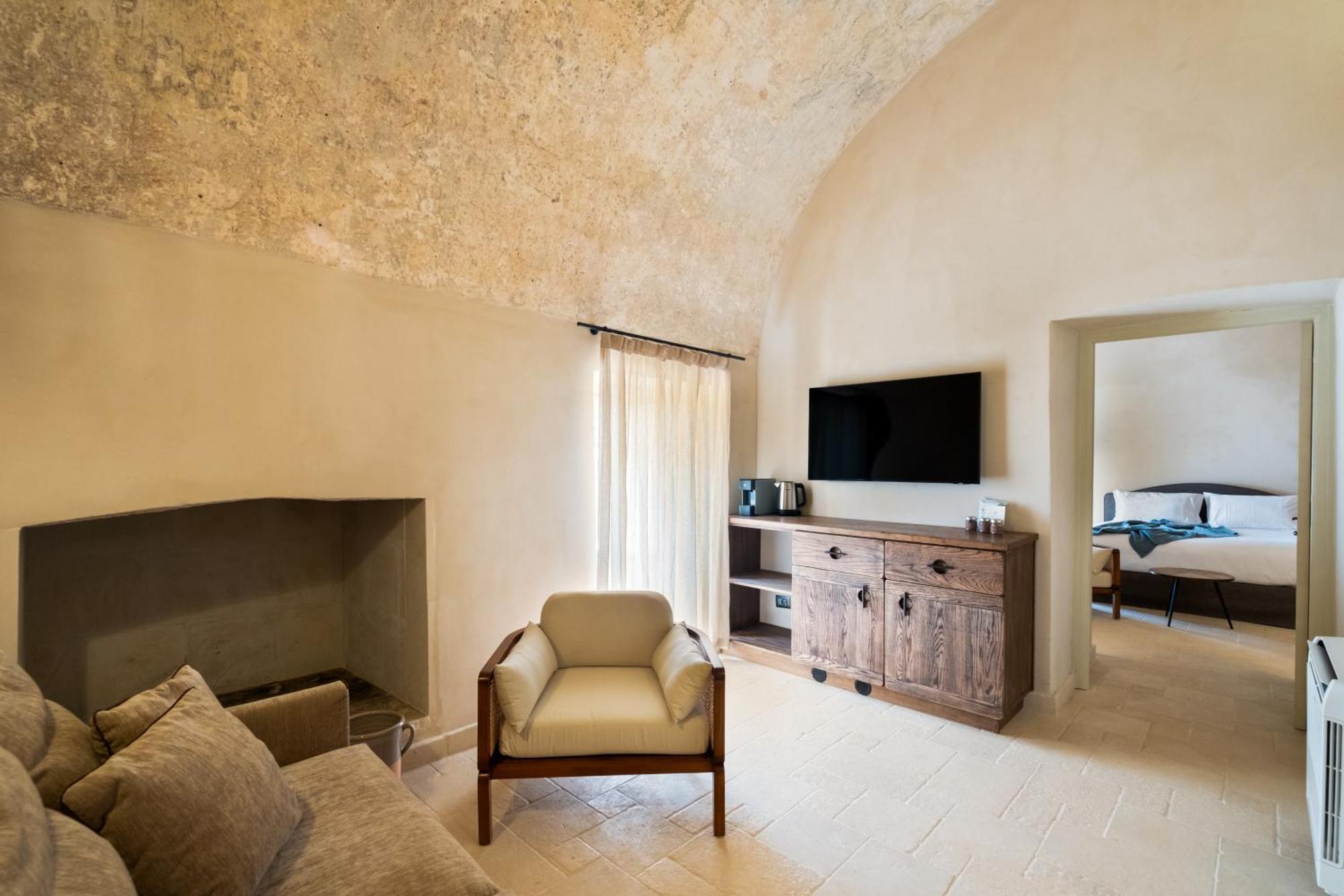Masseria Donna Menga - The Leading Hotels Of The World Torre Lapillo Exterior foto